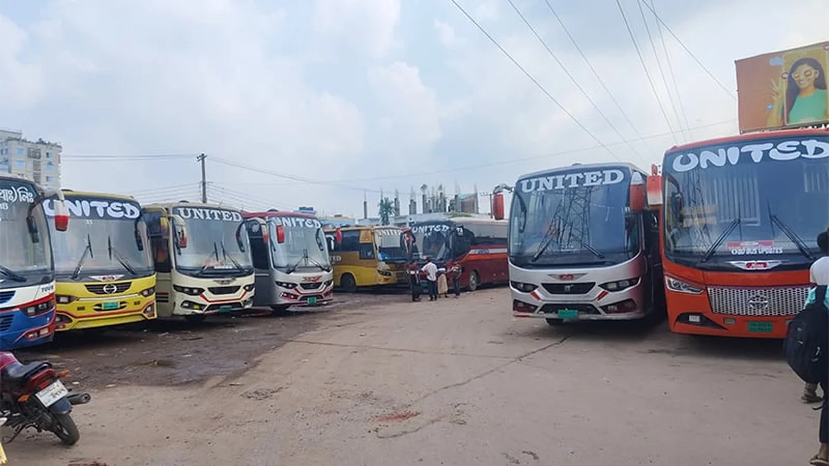 ঢাকা-ময়মনসিংহ রুটে বাস চলাচল বন্ধ, ভোগান্তিতে পাঁচ জেলার যাত্রী