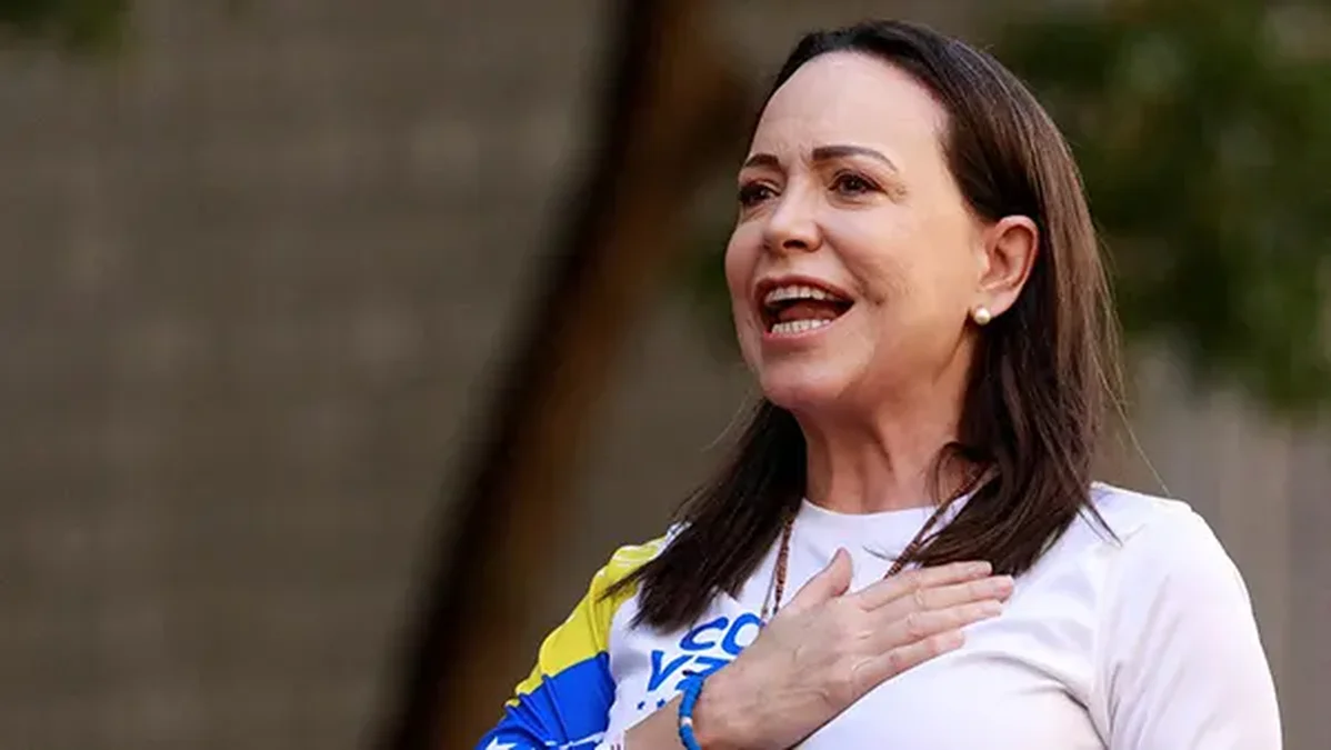 মাদুরো সরকারের পতন আসন্ন বলে দাবি মাচাদোর