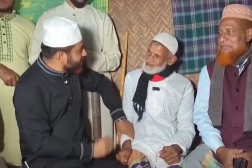 ওমরাহ করানোর প্রলোভন দেখিয়ে ভোট চাওয়ার অভিযোগ জামায়াত প্রার্থীর বিরুদ্ধে