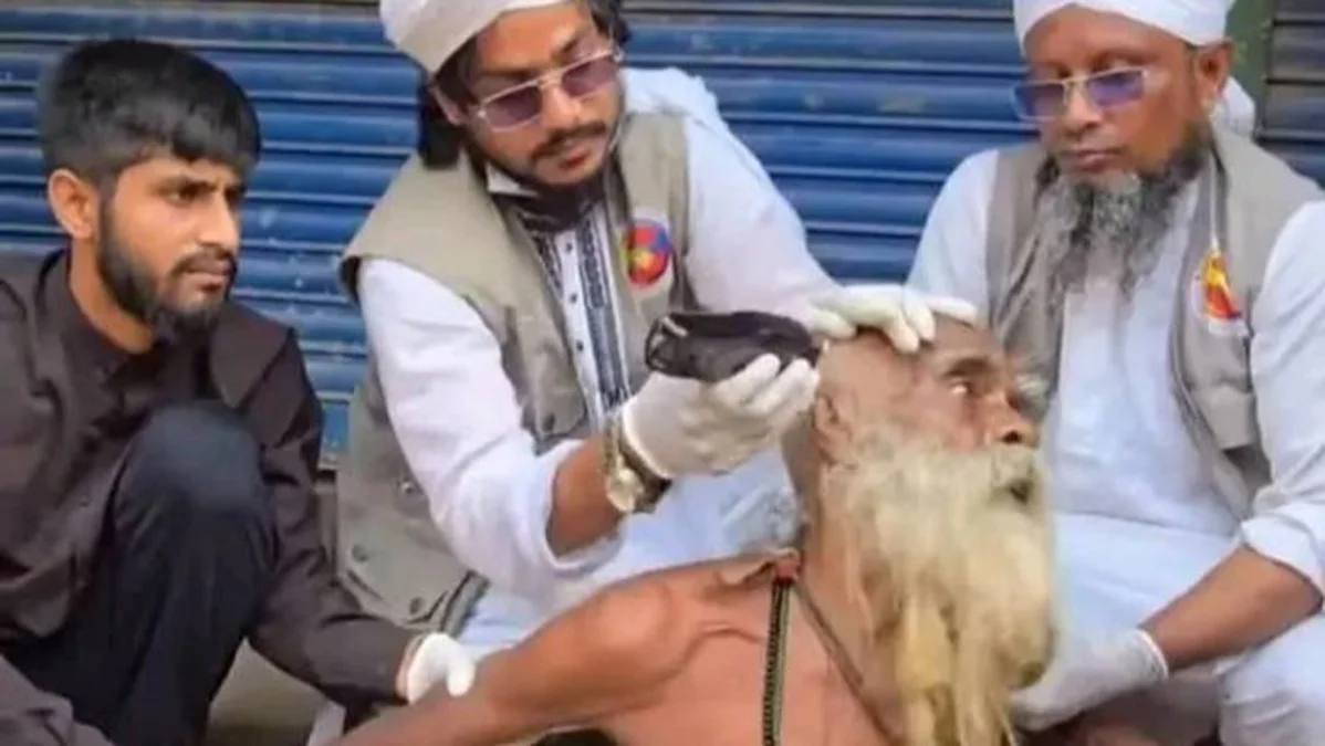 পথচারীর চুল জোরপূর্বক কেটে দেওয়ার ঘটনায় দ্রুত ব্যবস্থা নেওয়ার আহ্বান আসকের