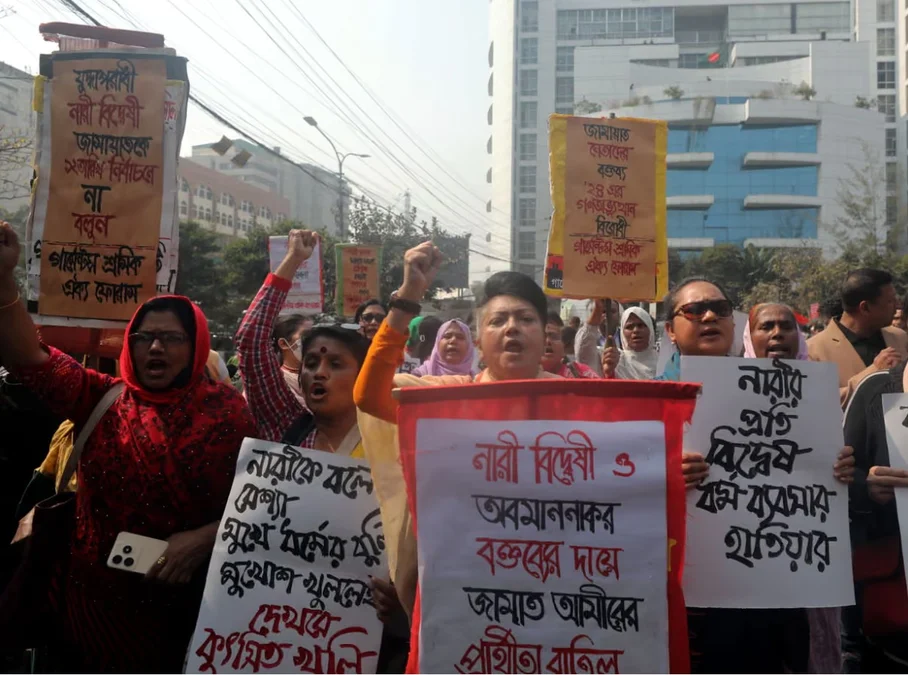 নির্বাচনকে সামনে রেখে দ্য গার্ডিয়ান-এর প্রতিবেদনে ইসলামপন্থী দলের উত্থানে শঙ্কা