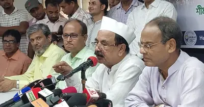 মৌলবাদীরা ‘বেহেশতের টিকেট’ বিক্রি করছেঃ গয়েশ্বর চন্দ্র রায়