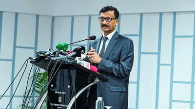 দেশে দেশে কঠিন হচ্ছে ভিসা; আমরাই দায়ী: পররাষ্ট্র উপদেষ্টা