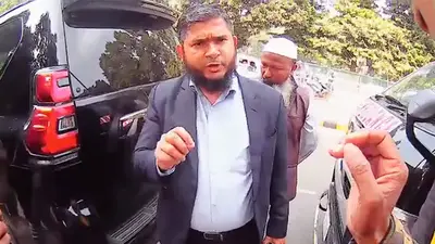 গানম্যান নিয়ে জামায়াত প্রার্থীর ক্যান্টনমেন্টে প্রবেশের চেষ্টা