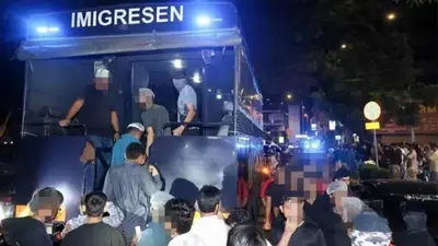 কুয়ালালামপুরে বিশেষ অভিযানে বাংলাদেশিসহ আটক ১৯৬ বিদেশি