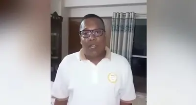 ঢাবির ডেপুটি রেজিস্ট্রার লাভলু মোল্লাহর বাসায় শিবিরের মব আক্রমণ ও গ্রেপ্তার