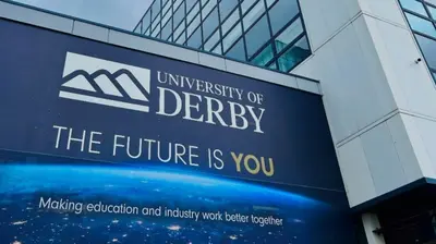 বাংলাদেশি শিক্ষার্থীদের জন্য সংকুচিত হচ্ছে ব্রিটিশ বিশ্ববিদ্যালয়ের দরজা