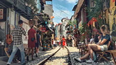 ২০২৫ সালে প্রবাসীদের জন্য সেরা দেশগুলোর তালিকা প্রকাশ: জীবনযাত্রা, কর্মসংস্থান ও সামাজিক সংযোগে এগিয়ে যাঁরা