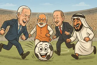 আমরা ভাঁড়, আমাদের লইয়া আনন্দ করো বিশ্ব